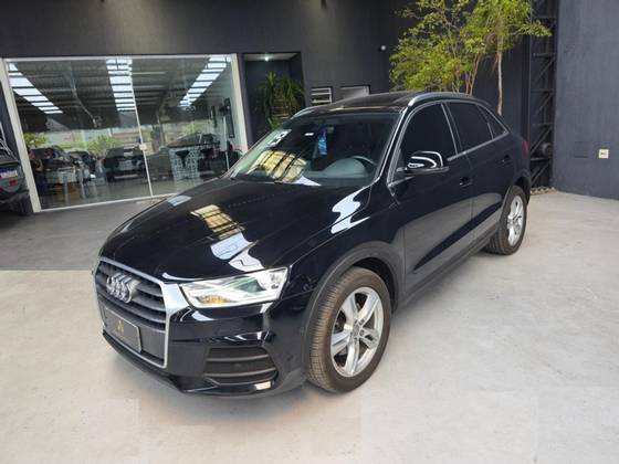 AUDI Q3 1.4 TFSI FLEX PRESTIGE PLUS S TRONIC